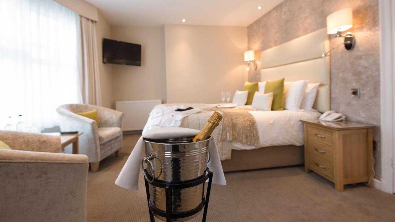 The Royal & Fortescue Hotel Barnstaple Eksteriør billede