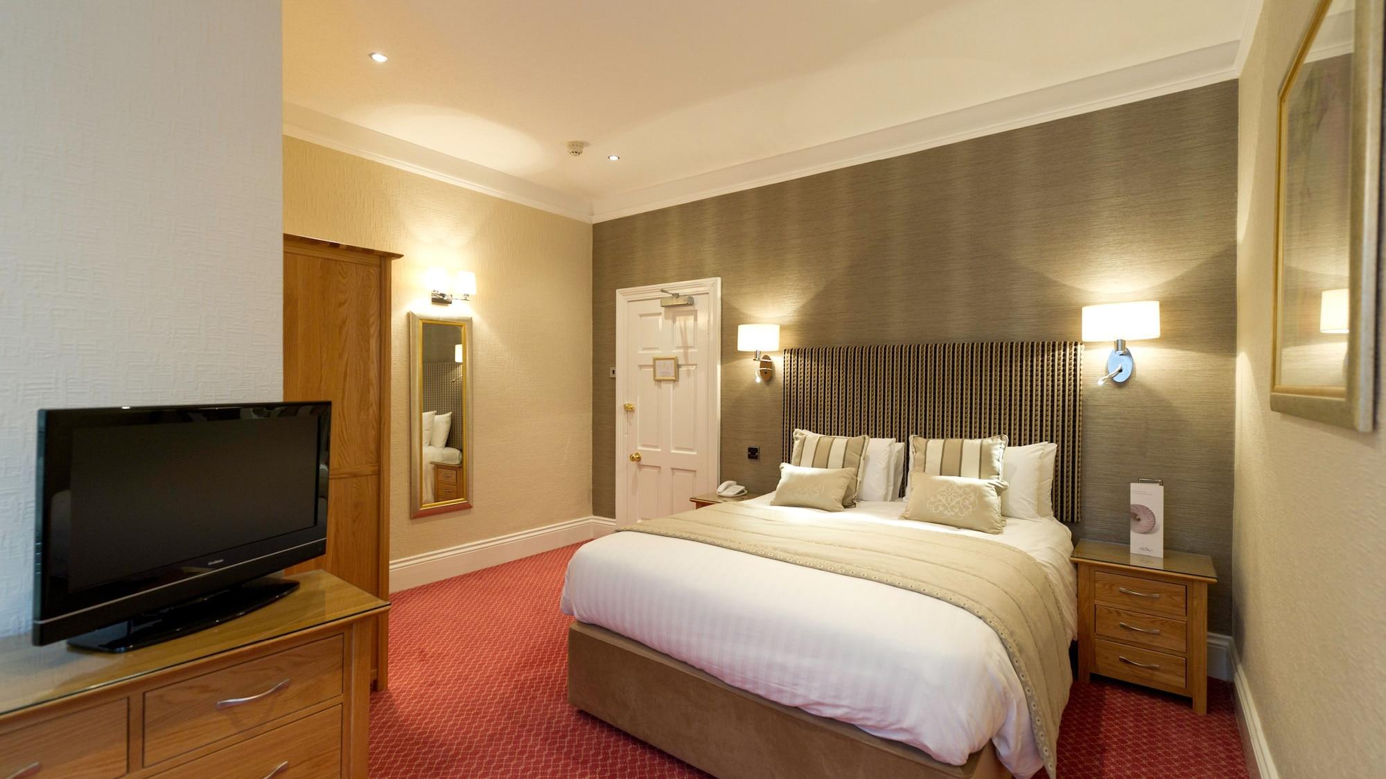 The Royal & Fortescue Hotel Barnstaple Eksteriør billede