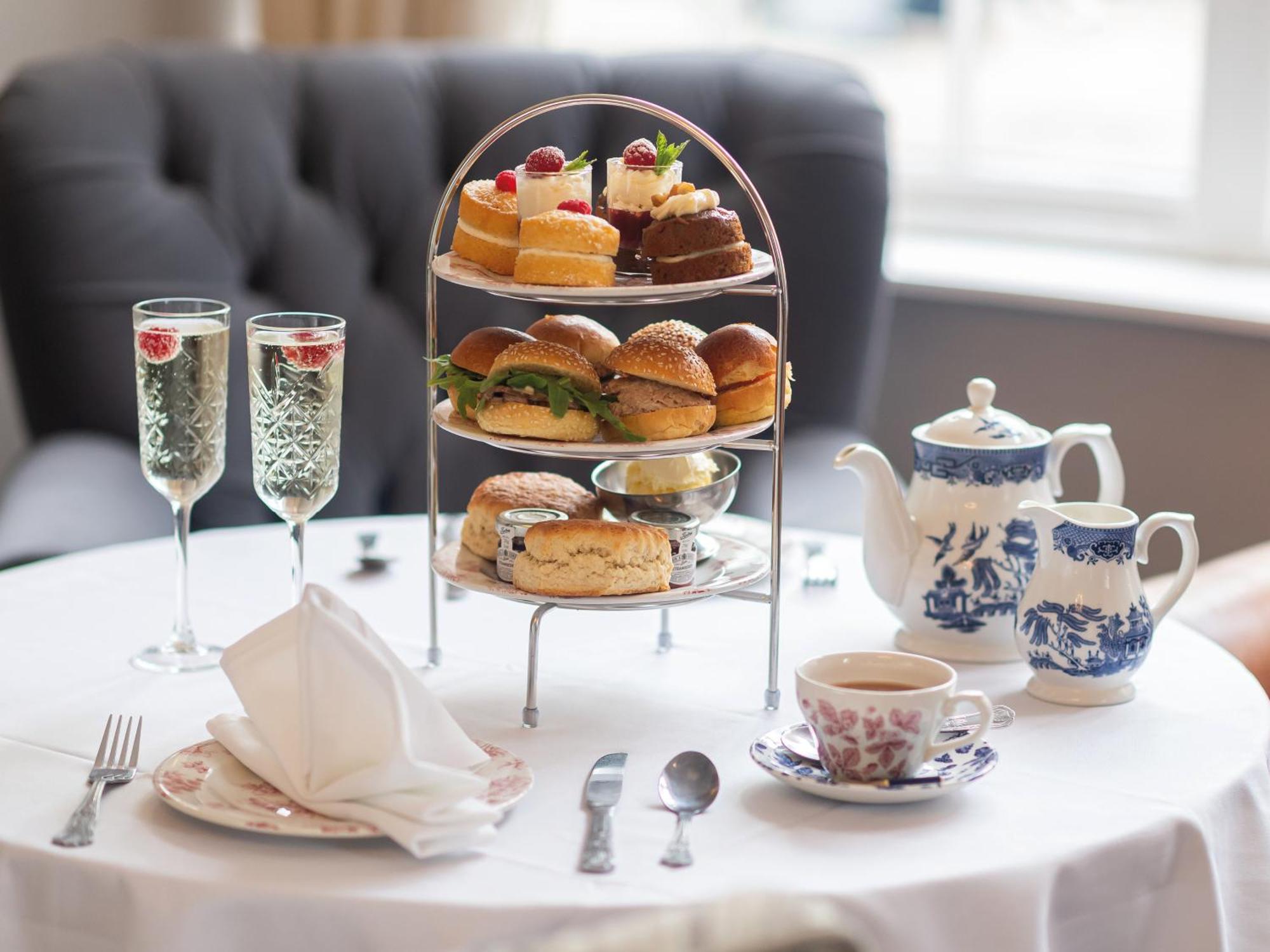 The Royal & Fortescue Hotel Barnstaple Eksteriør billede