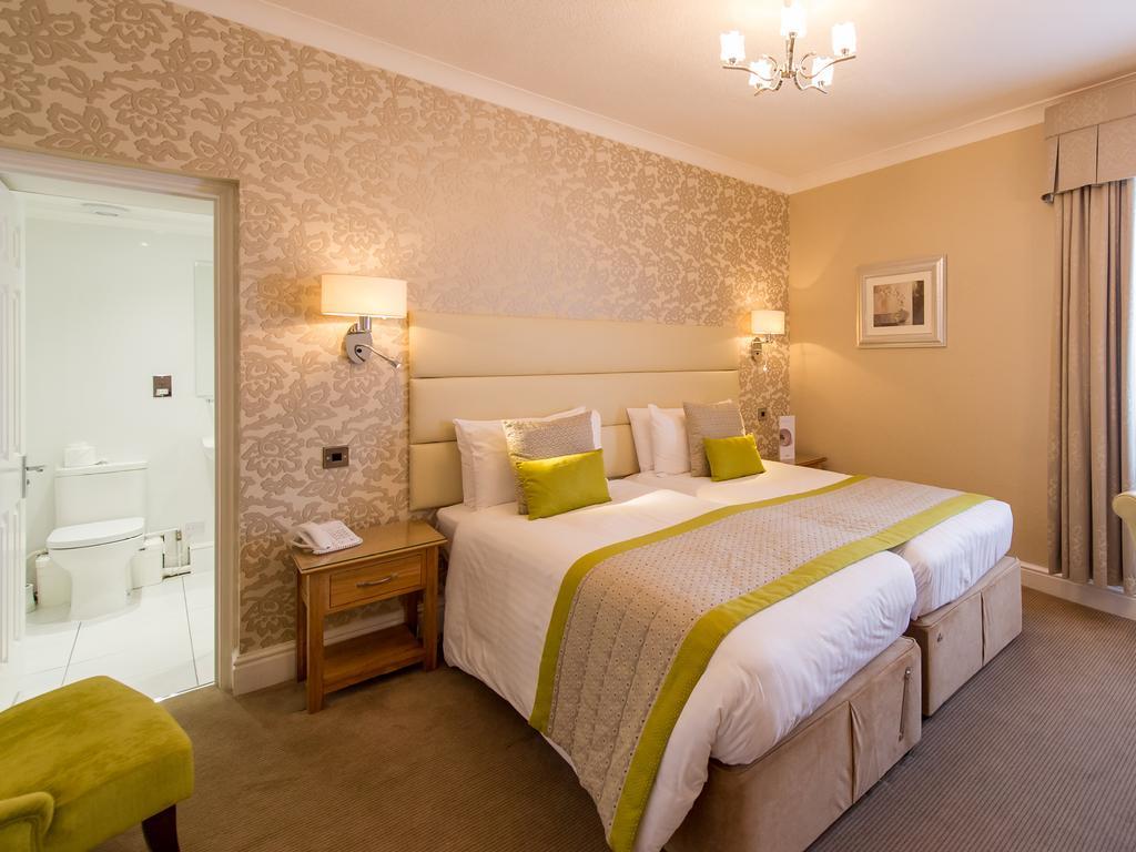 The Royal & Fortescue Hotel Barnstaple Eksteriør billede