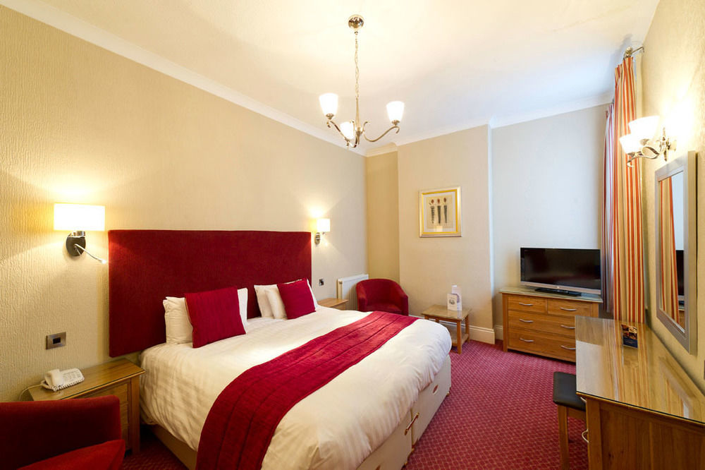 The Royal & Fortescue Hotel Barnstaple Eksteriør billede